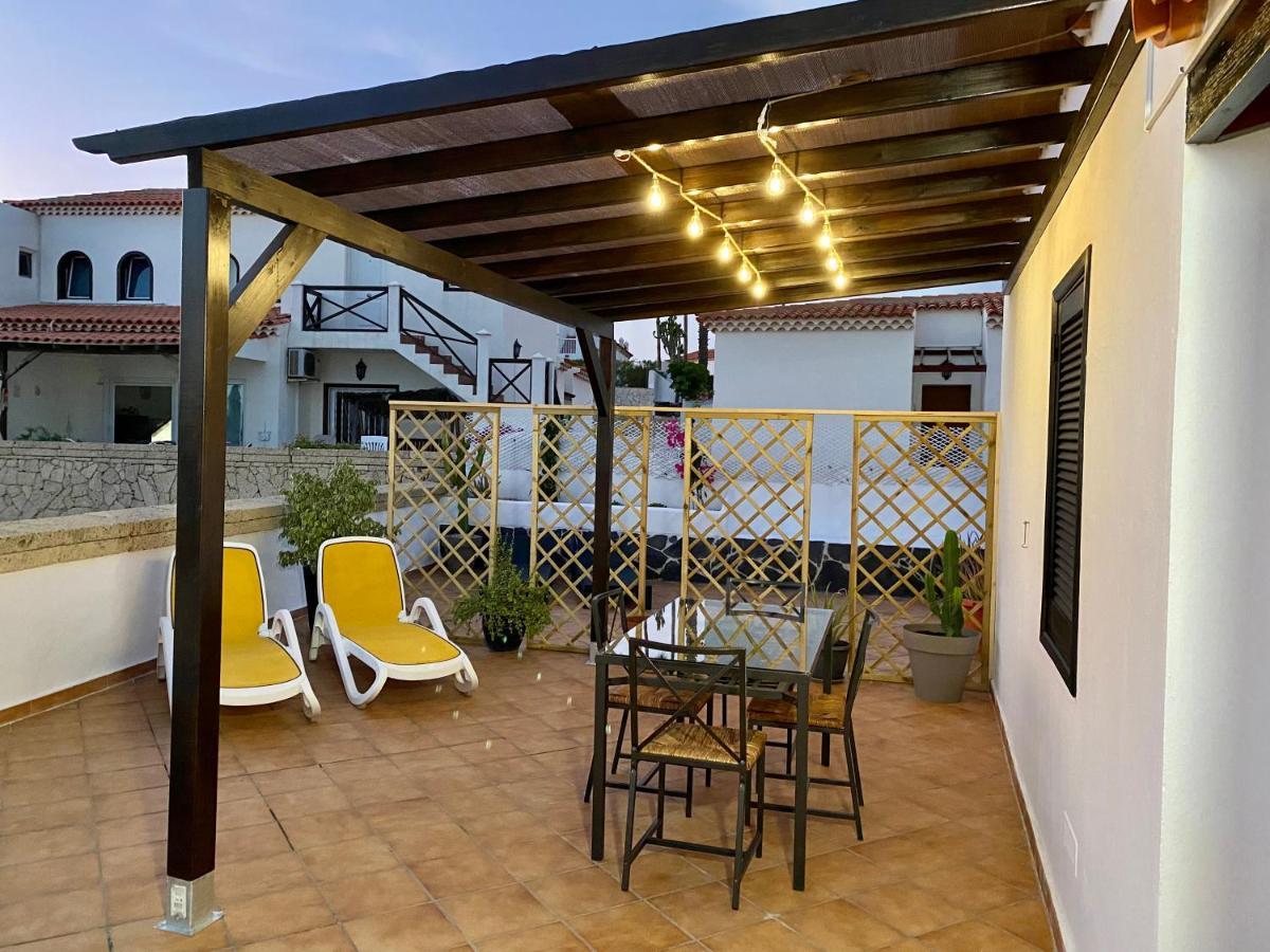 Juangy'S Apartments In Las Adelfas Golf Del Sur San Miguel de Abona Exterior photo